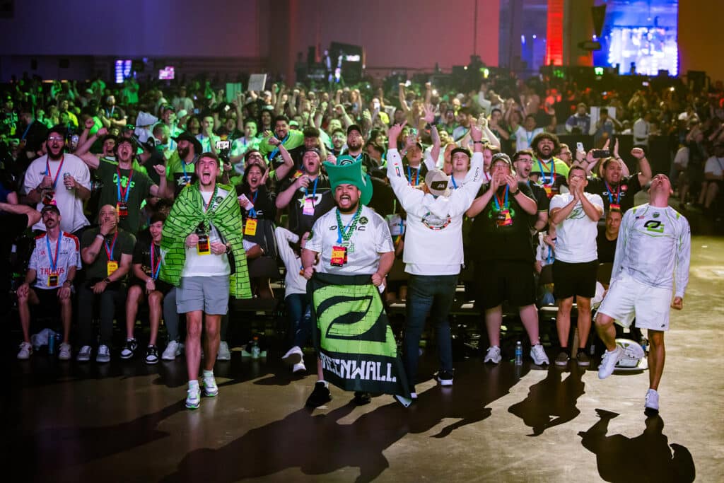 Image of Call of Duty League crowd cheering