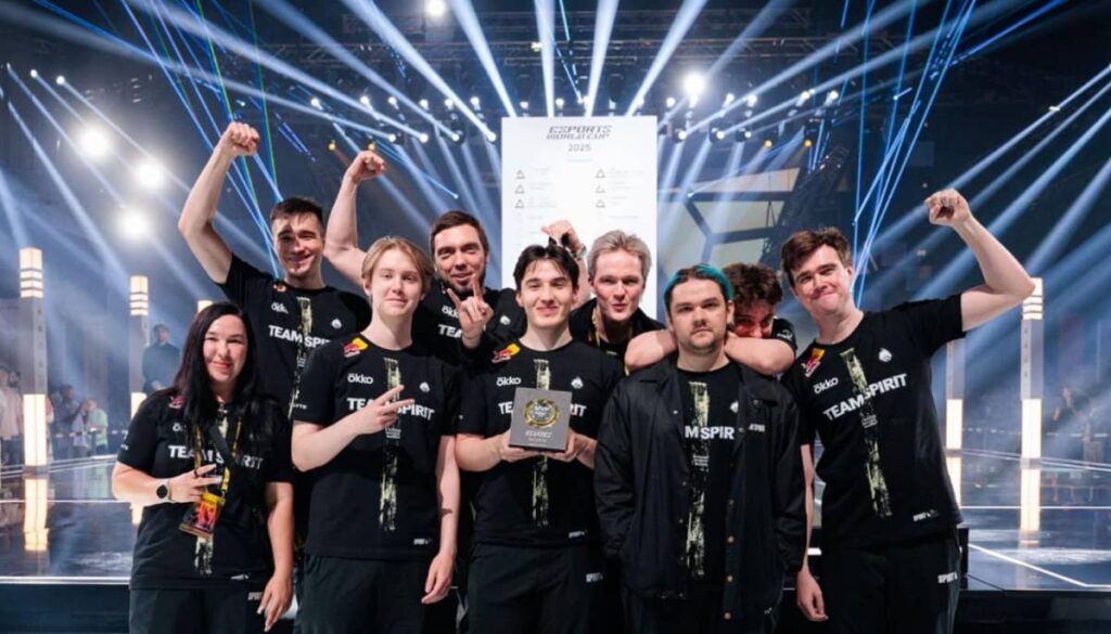 EWC 2025 Week 2 Recap: Dota, LoL, Free Fire, MWI champions claim victory