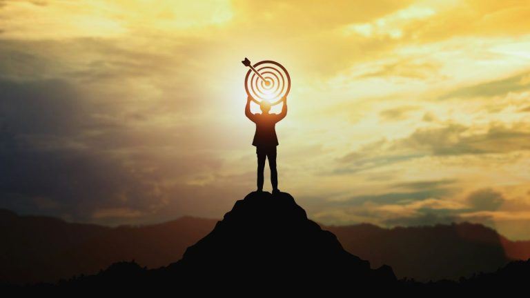 Bitcoin Targets $120K as Stocks Tumble