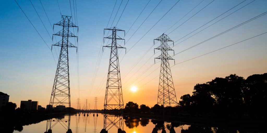 California is set to become the first US state to manage power outages with AI