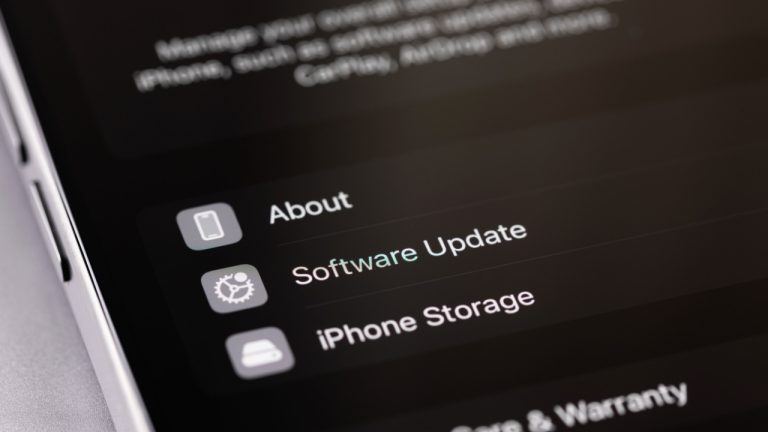 Apple Issues Emergency Patches for Zero‑click iOS Exploit That May Enable Crypto Wallet Theft