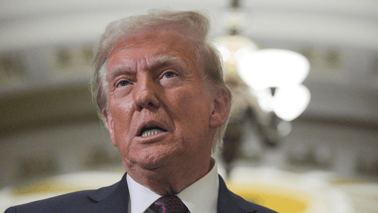 Canary Capital Seeks SEC Approval for TRUMP Meme Coin Exchange-Traded Fund