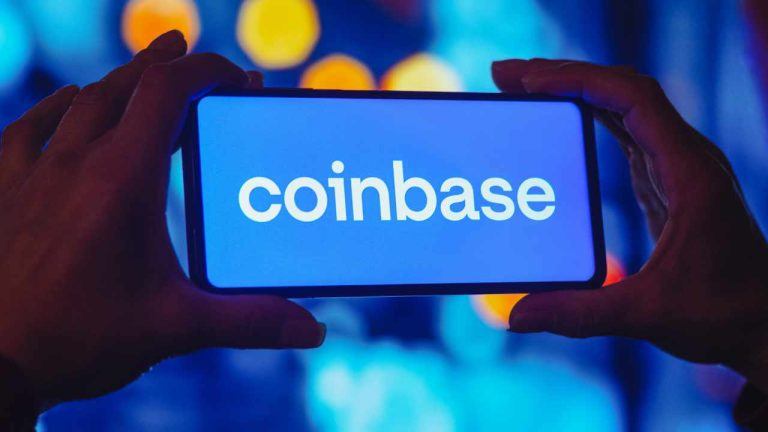 Coinbase Slashes Low-Quality Account Restrictions by 90% With AI and Voice Support