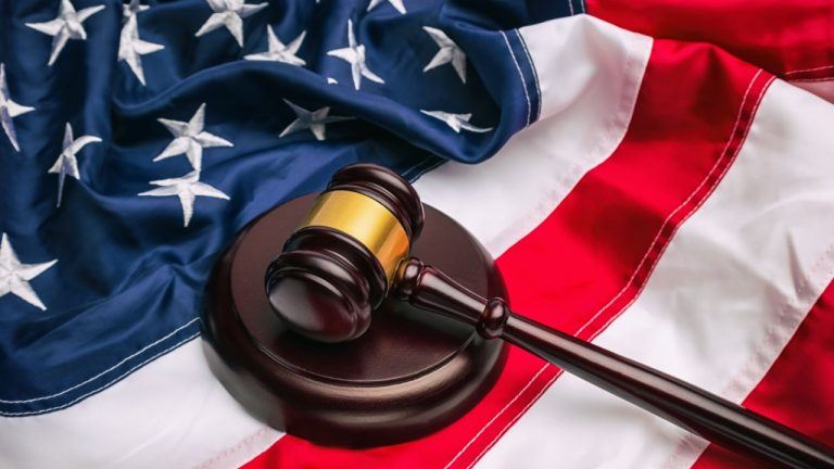 Coinbase CLO Argues SEC's Former Crypto Stance and Tariffs Case Share Similarities